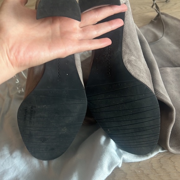 Stuart Weitzman
Highland Over-The-Knee Suede Boots - Picture 11 of 14